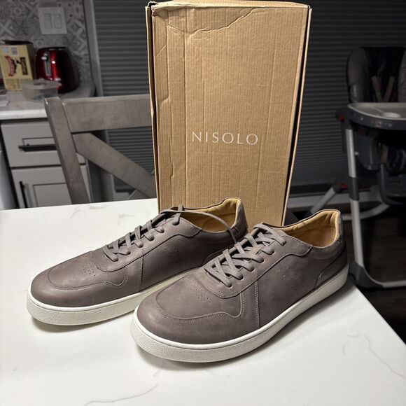 Nisolo Beto Go-To Court Sneaker Leather Grey Men's Size 11.5 - Picture 1 of 8
